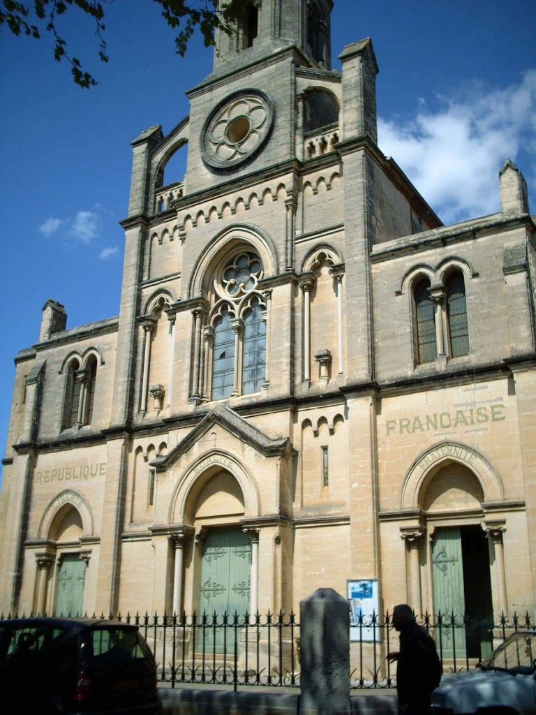 Aimargues - Église Saint Saturnin