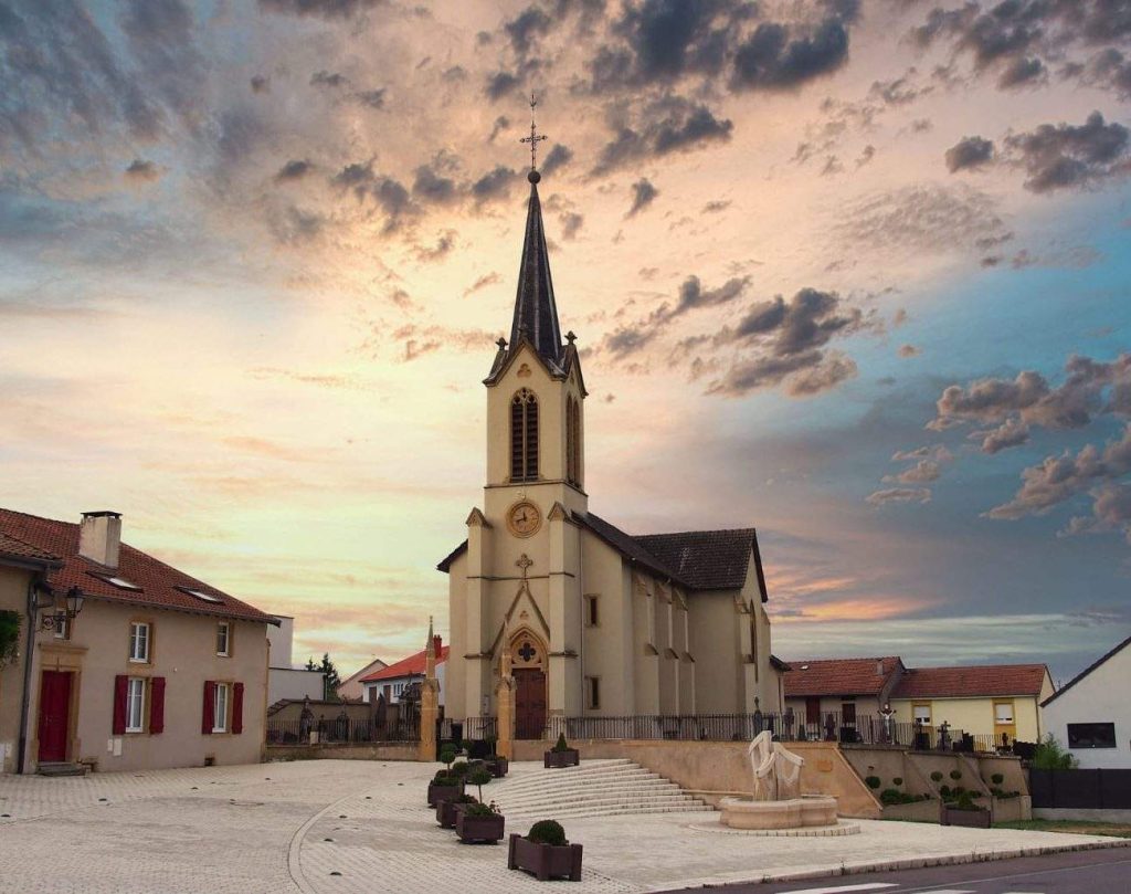 Antilly - Église Saint Barthélemy