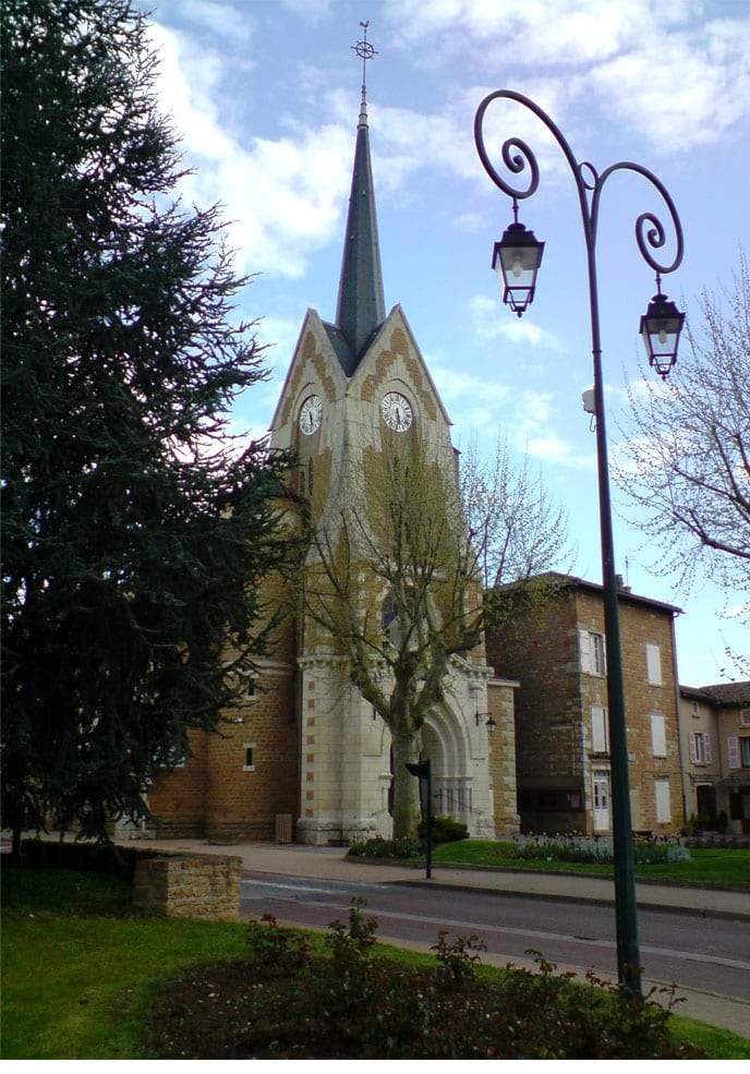Arnas - Église Saint Saturnin