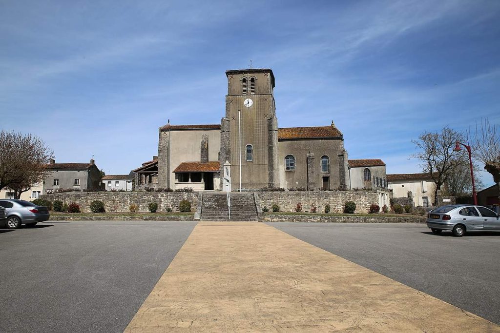 Azay-sur-Thouet - Église Azay-sur-thouet (Saint-hilaire)