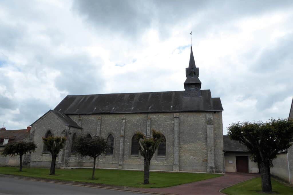 Bazoches-les-Hautes - Église Saint Martin