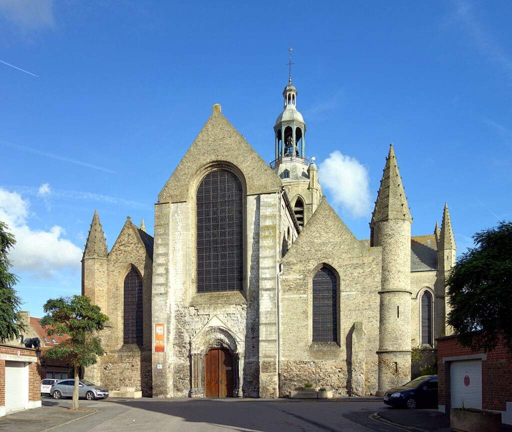 Bourbourg - Église Saint Jean Baptiste