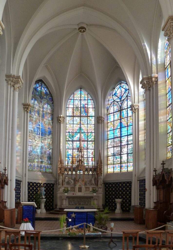 Bouvines - Église Saint Pierre