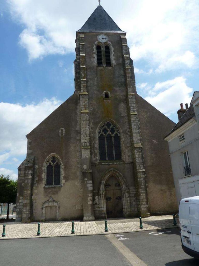 Boynes - Église Saint Pierre Saint Paul