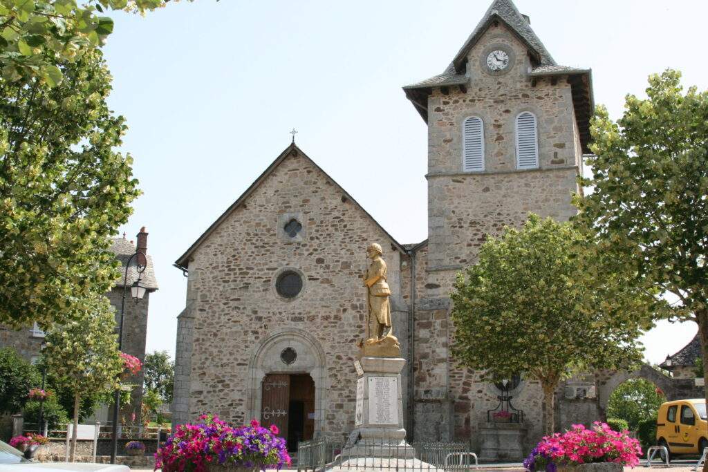 Cassaniouze - Église de Cassaniouze