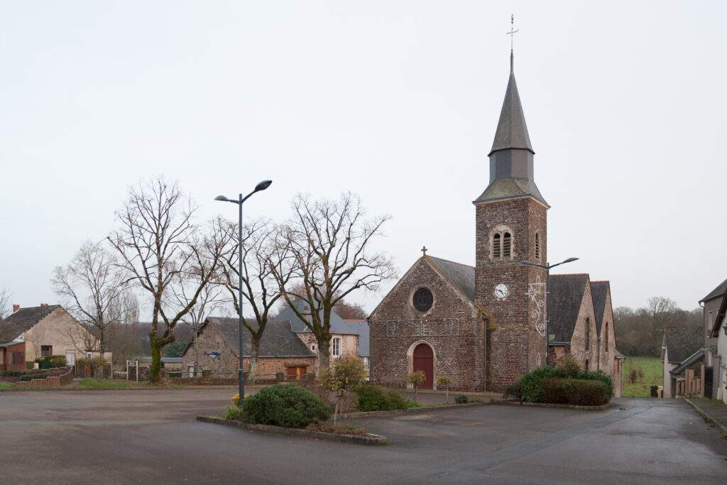 Chammes - Église Saint Pierre
