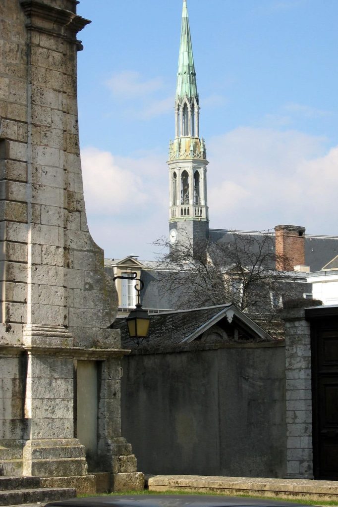 Chartres - Église Soeurs de Saint Paul de Chartres