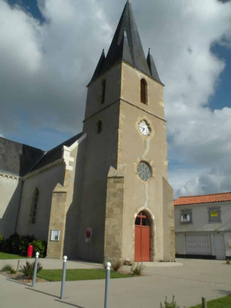 Châteauneuf - Église de Châteauneuf