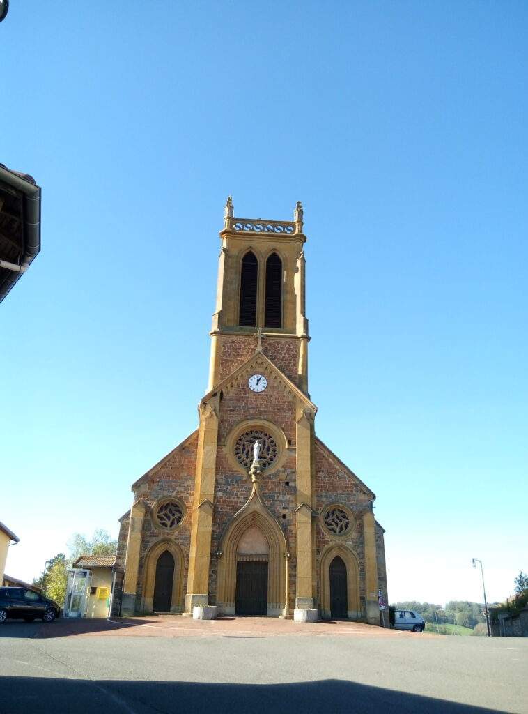 Combre - Église Saint Etienne