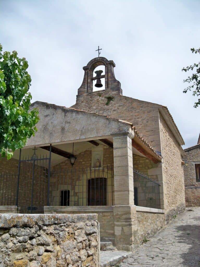 Crillon-le-Brave - Église Chapelle de Crillon Le Brave (Notre Dame Des Accès)