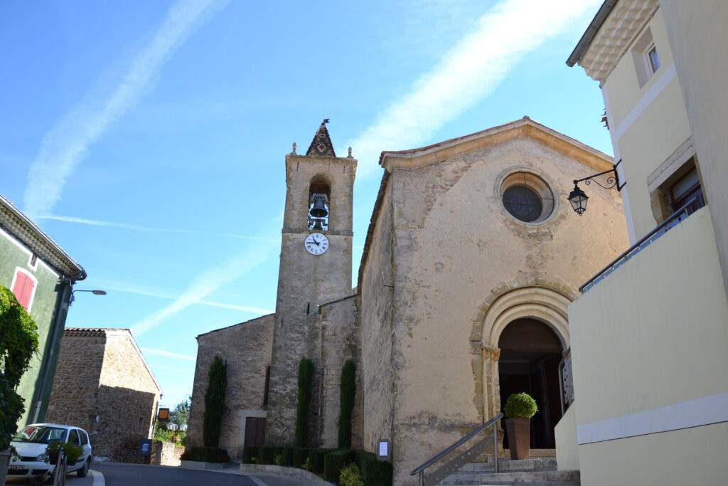 Cruis - Église Notre-dame-et-saint-martin