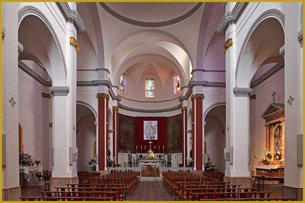 Cuges-les-Pins - Eglise Cuges-les-pins (Saint-antoine-de-padoue)
