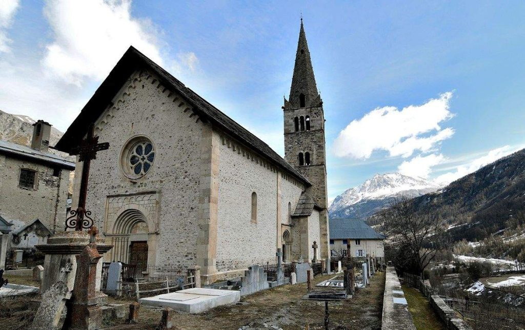 Curbans - Église Saint Pierre Saint Paul