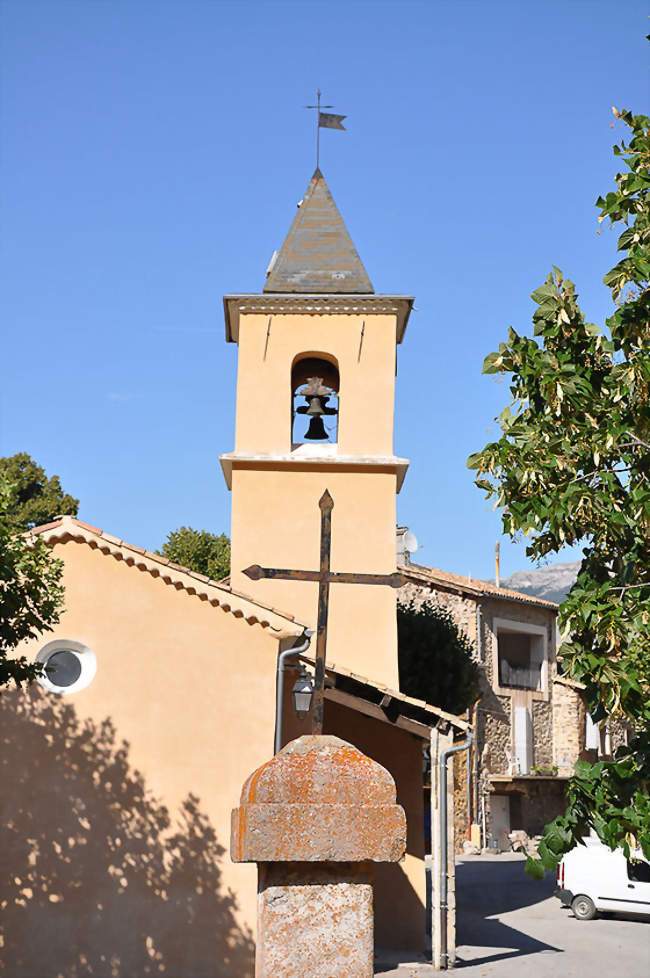 Entrages - Église de Entrages