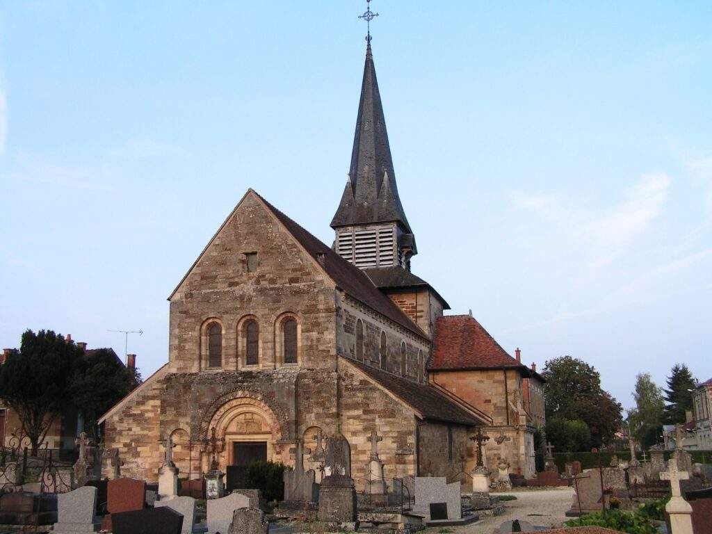 Étrepy - Église Saint Maurice