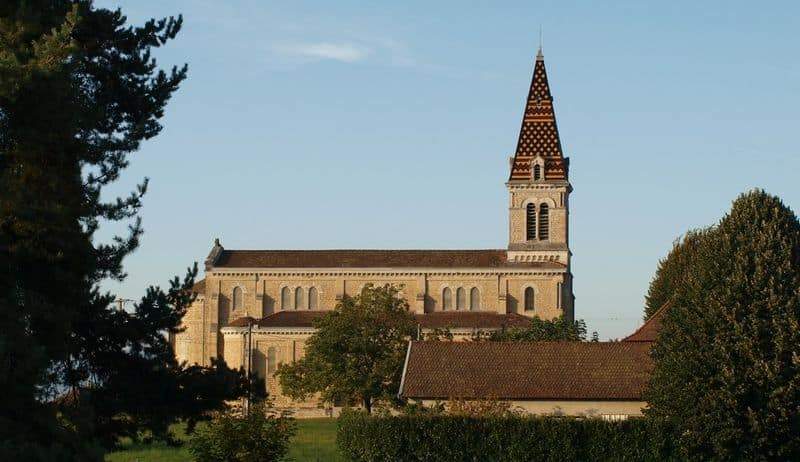 Faverges-de-la-Tour - Église de Faverges-de-la-Tour