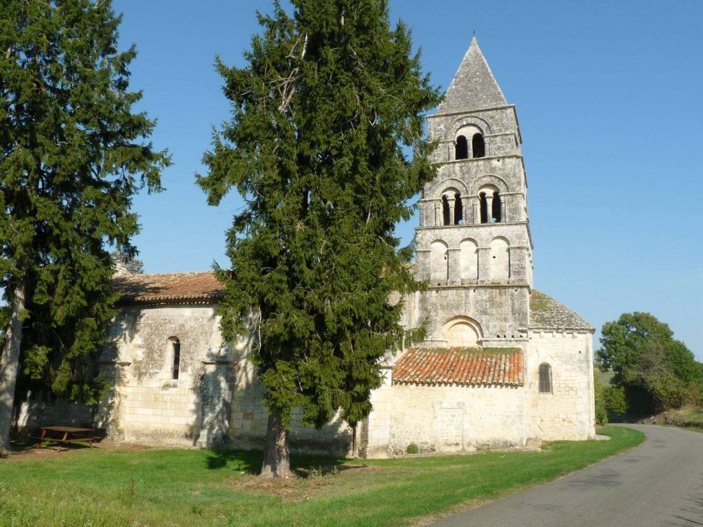 Gardes-le-Pontaroux - Église Gardes Le Pontaroux: Notre-dame