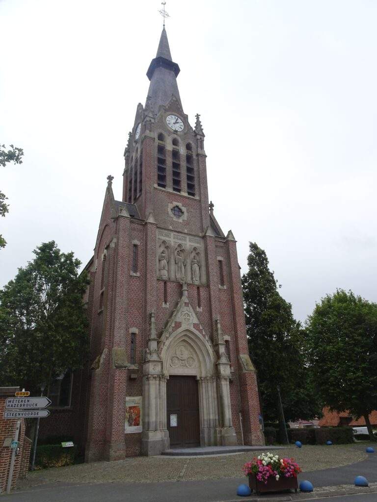 Godewaersvelde - Église Saint Pierre