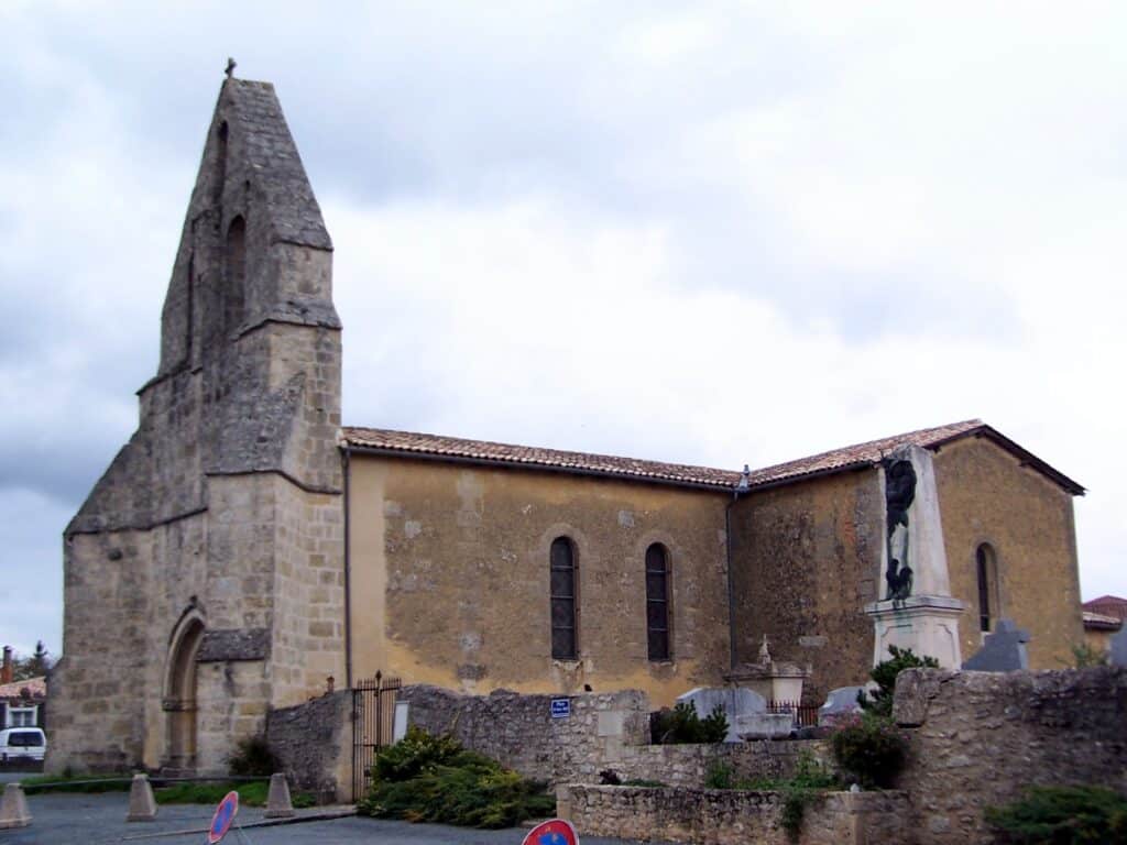 Gornac - Église Saint Jean Baptiste