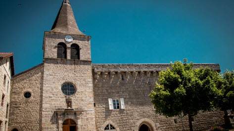 Grazac - Église Sainte Anne (Grazac)