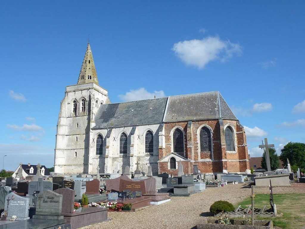 Helfaut - Église Saints Fuscien Et Victoric