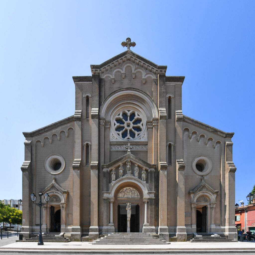 La Seyne-sur-Mer - Église Notre Dame de Bon Voyage