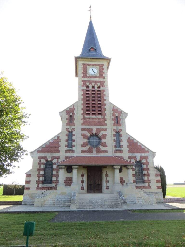 Le Frestoy-Vaux - Église Saint Léger (Le Frestoy Vaux)