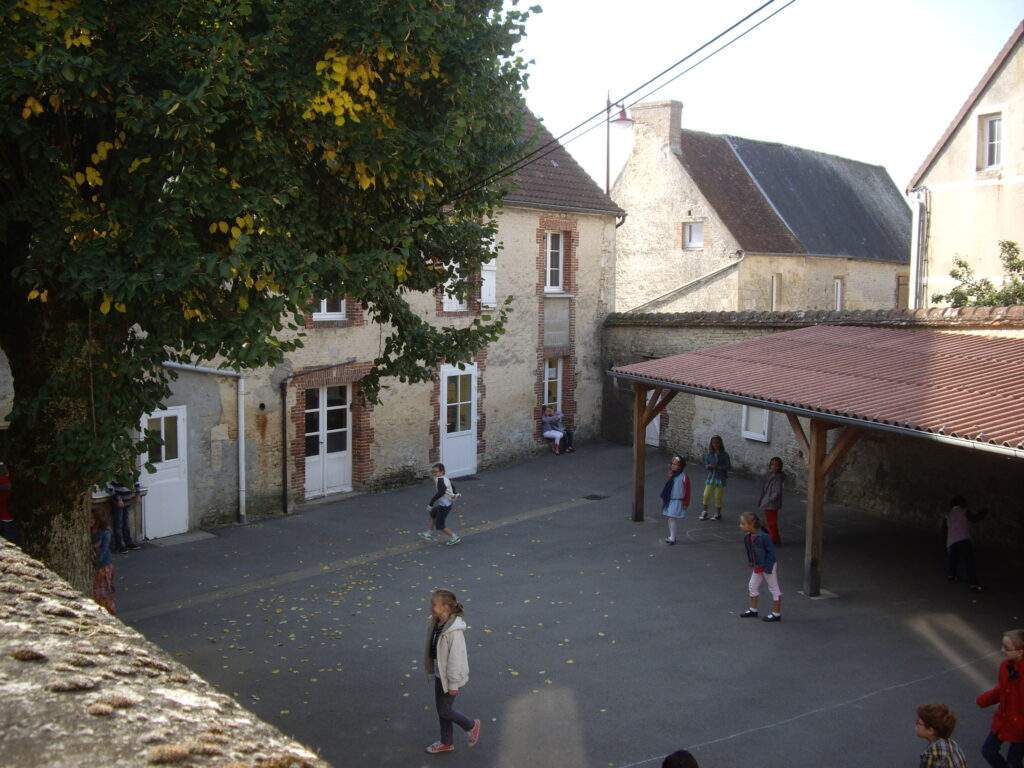 Le Merlerault - Église Ecole Saint Joseph (Ecole Saint Joseph)