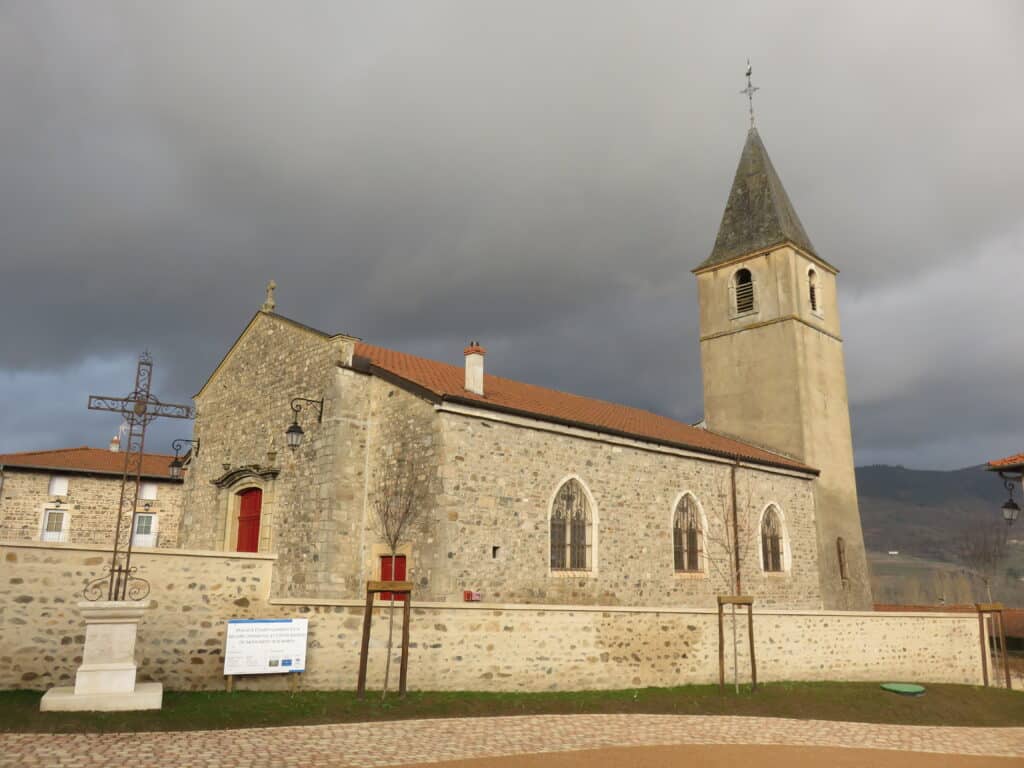 Les Ardillats - Église Saints Pierre Et Paul