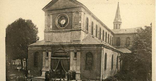 Loos - Église Notre Dame de Grâce