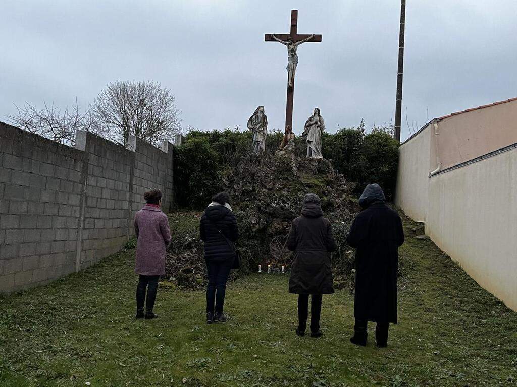 Lorris - Oratoire de La Maison Paroissiale