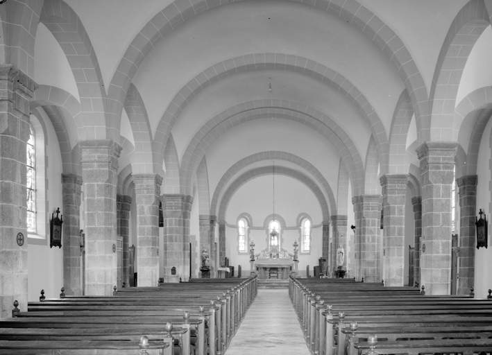 Loyat - Église Saint-pierre Et Saint-paul (Loyat)