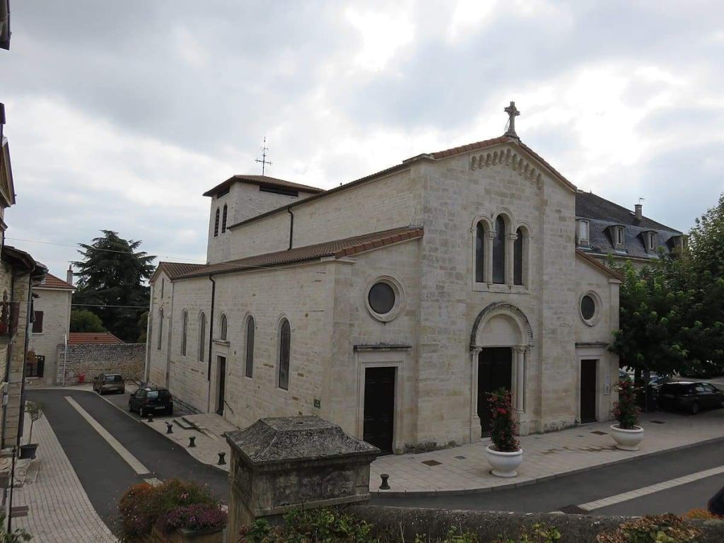Lucenay - Église Saint Etienne