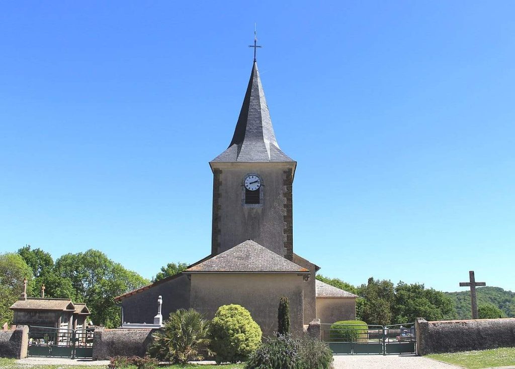 Lustar - Église de Lustar