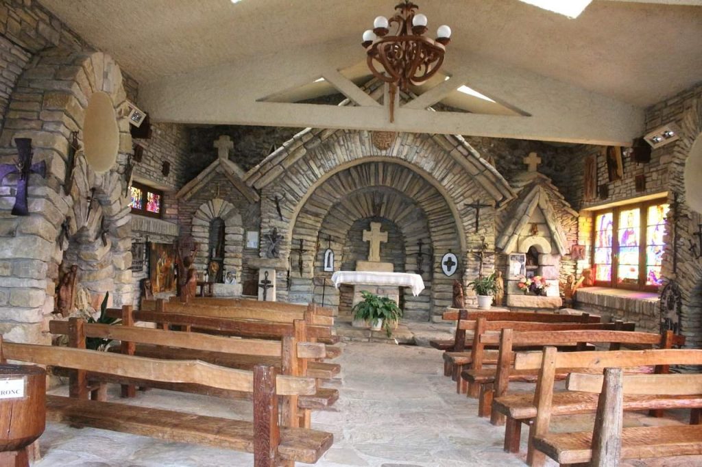 Montardit - Église Notre-dame-de-la-goutte (Sanctuaire Notre-dame)