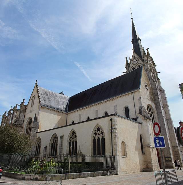 Montargis - Église Sainte Madeleine