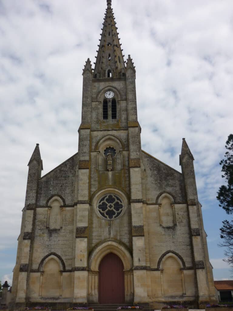 Neuvy-Bouin - Église Neuvy-bouin (Saint-eutrope)