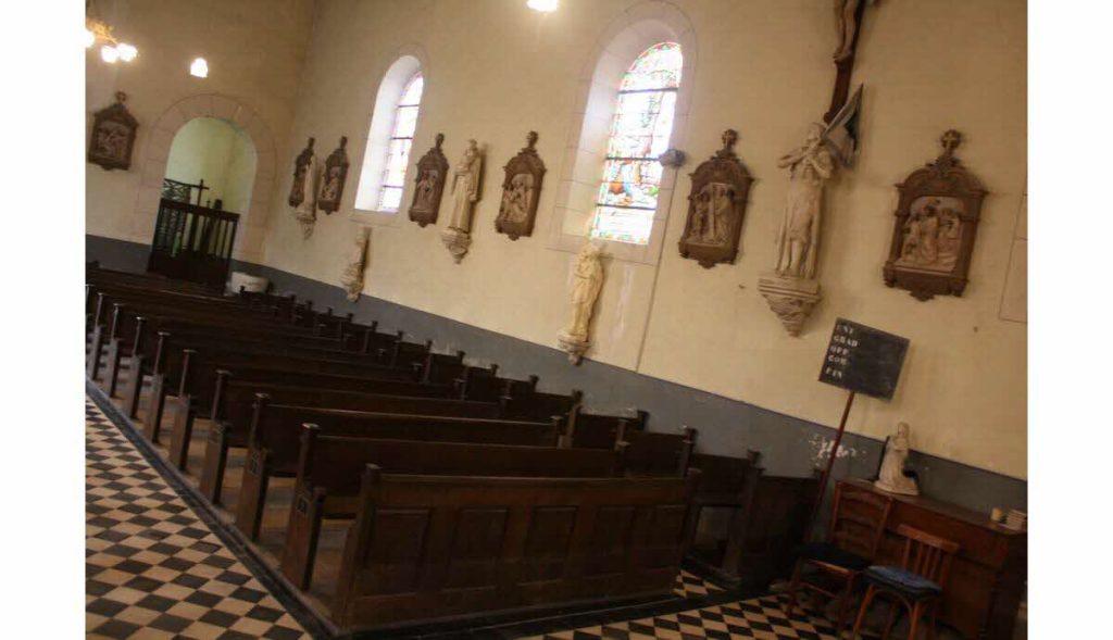 Ozerailles - Église Saint Christophe