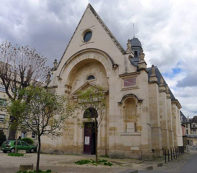 Paris - Église Chapelle de L’hôpital Saint-louis
