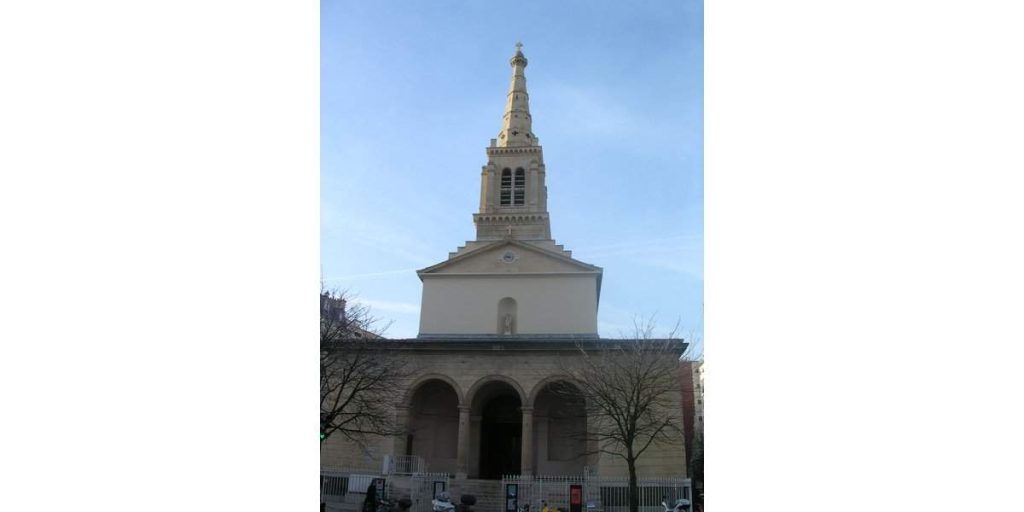 Paris - Église Maison Paroissiale 002
