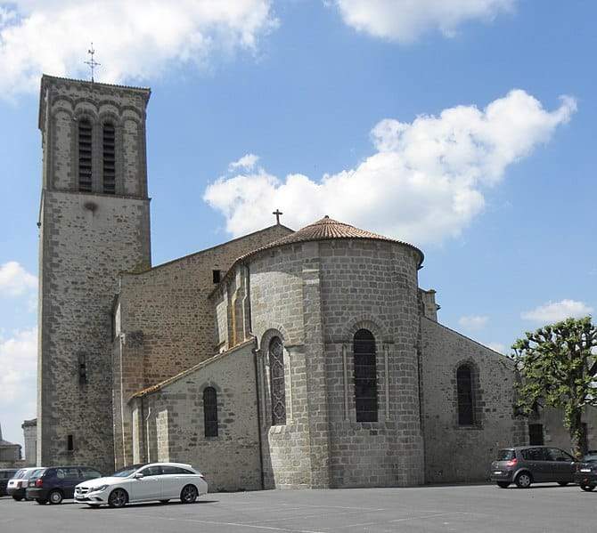 Parthenay - Église Parthenay (Sainte-croix)
