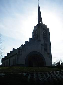 Puisieux - Église Saint Denis