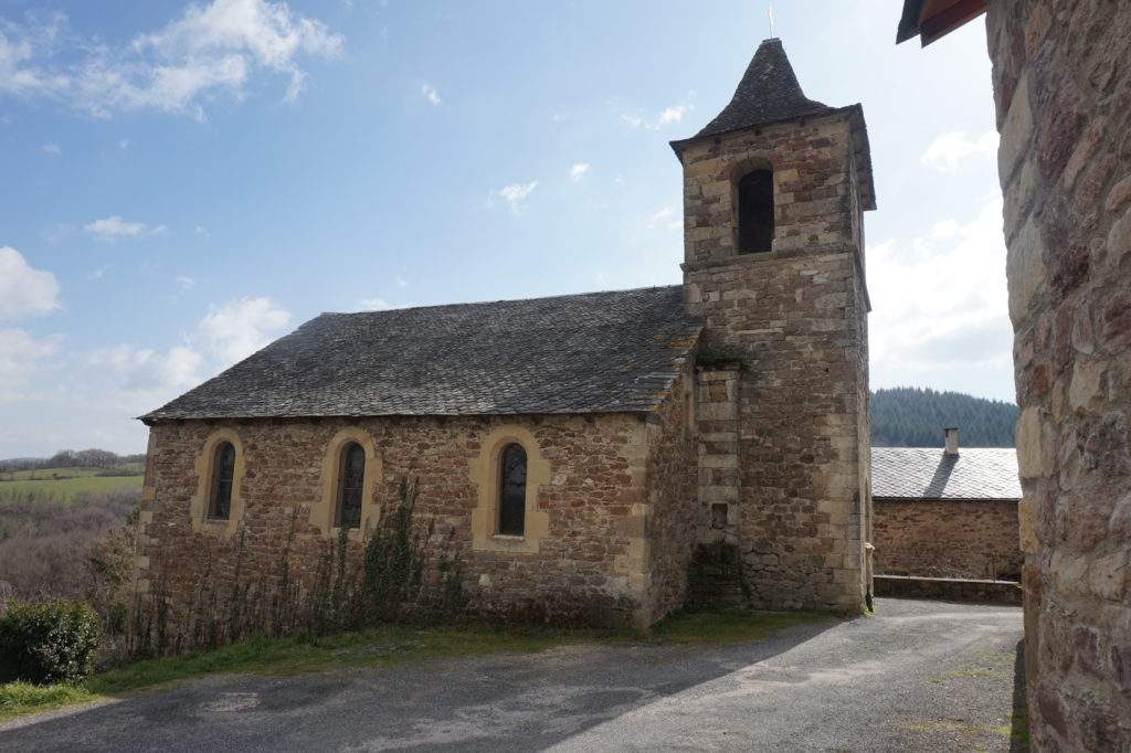 Recoules-Prévinquières - Église Saint Pierre