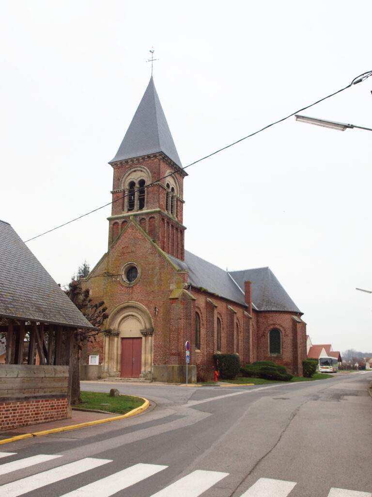 Rochy-Condé - Église Saint Martin (Rochy Condé)