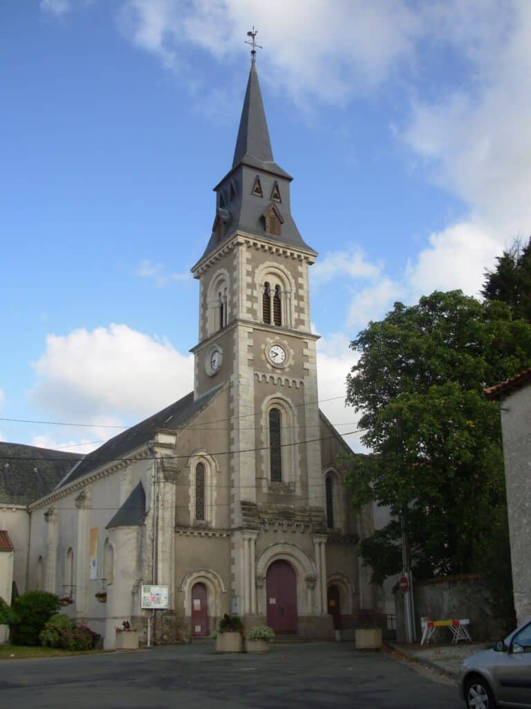 Saint-Florent-des-Bois - Église de Saint-Florent-des-Bois