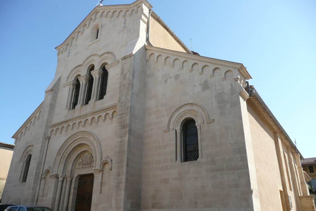 Saint-Geniès-de-Comolas - Église Saint Geniès