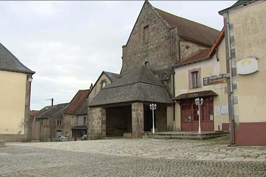 Saint-Maurice-la-Souterraine - Eglise à Saint Maurice La Souterraine