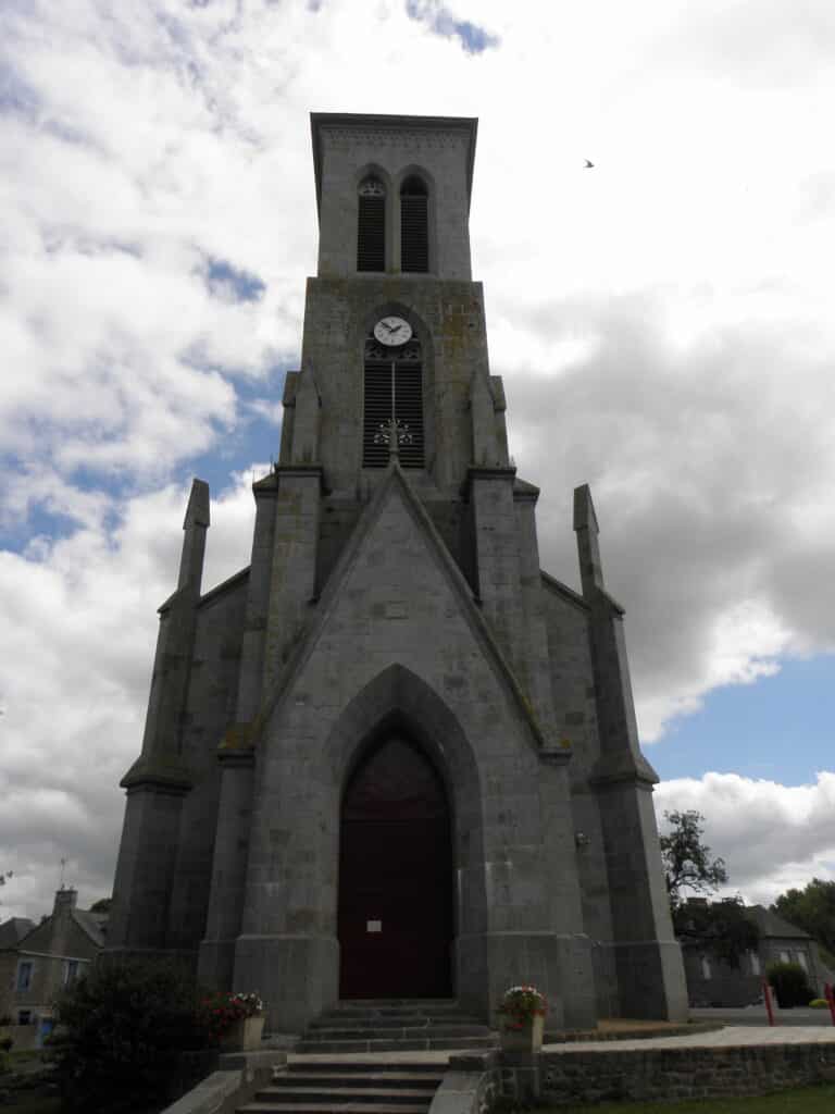 Saint-Ouen-des-Alleux - Église Saint Ouen