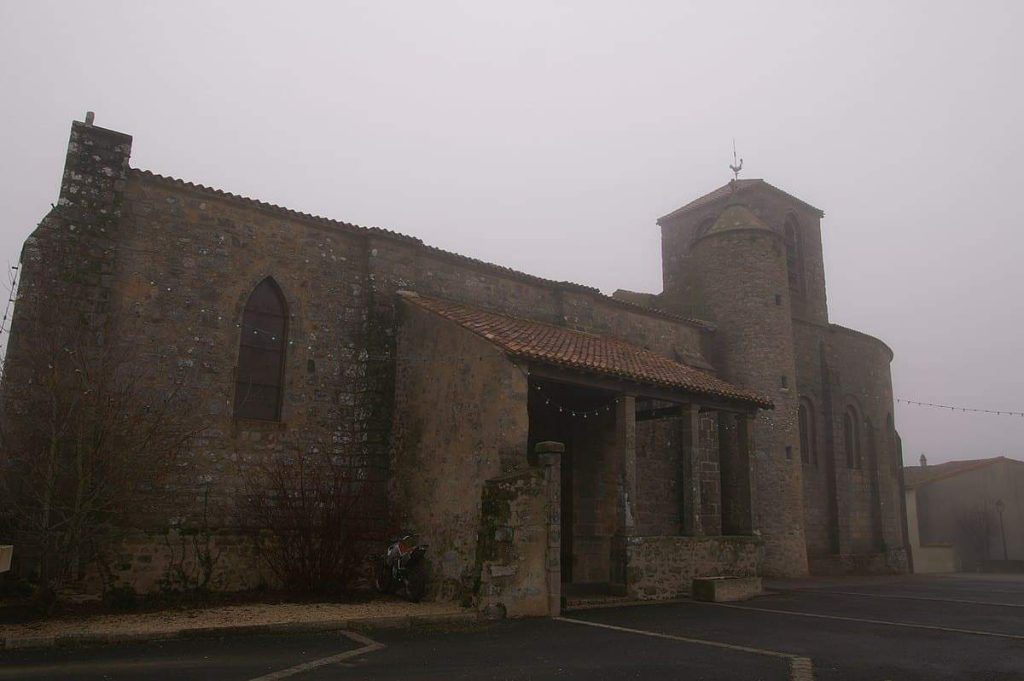 Saint-Sauveur-de-Givre-en-Mai - Église Saint-sauveur de Givre-en-mai (Sainte-trinité)