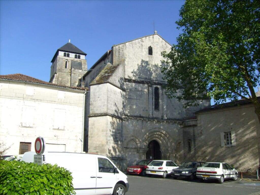 Saintes - Église Saint Pallais